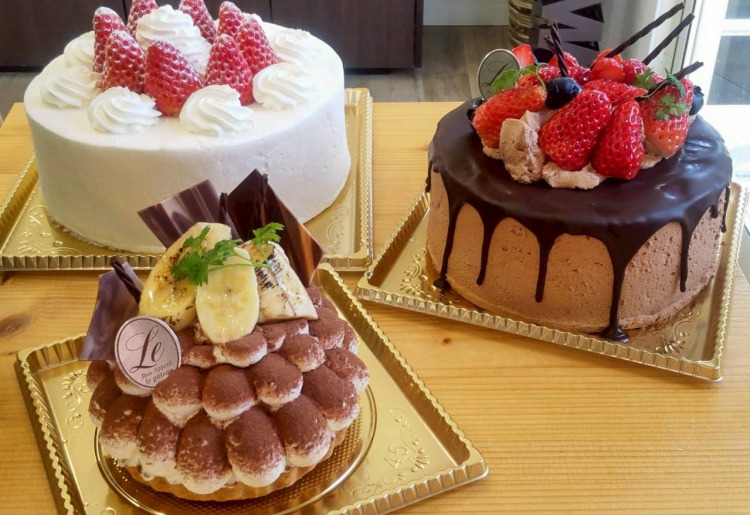 デコレーションケーキ各種